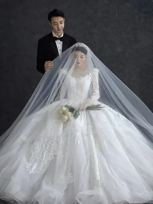 作为结婚一定要拍的内景主纱婚纱照优雅甜