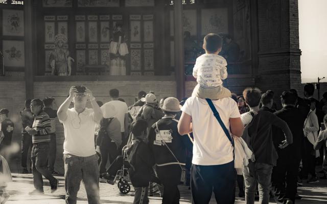 5张催人泪下的父亲照片温暖又感动完美诠释了父爱如山