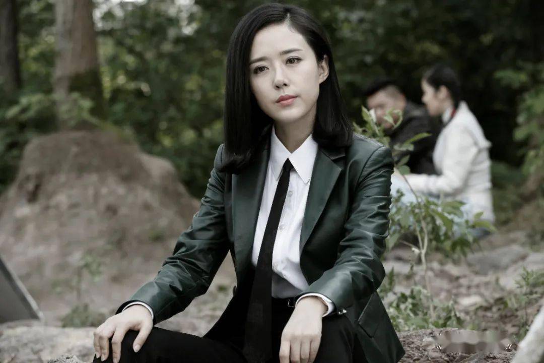 今晚大型谍战剧《秘行者》将登陆河北经济生活频道"第1剧场"_海顿