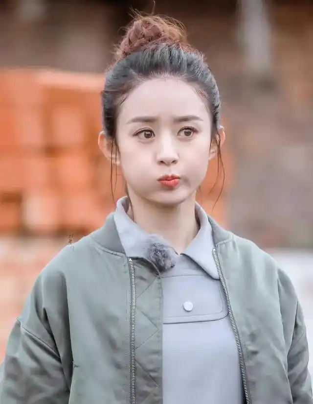 事实证明新晋谋女郎赵丽颖退圈成功