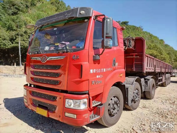 解放天v双导牵引车 按轴收费优势回来了