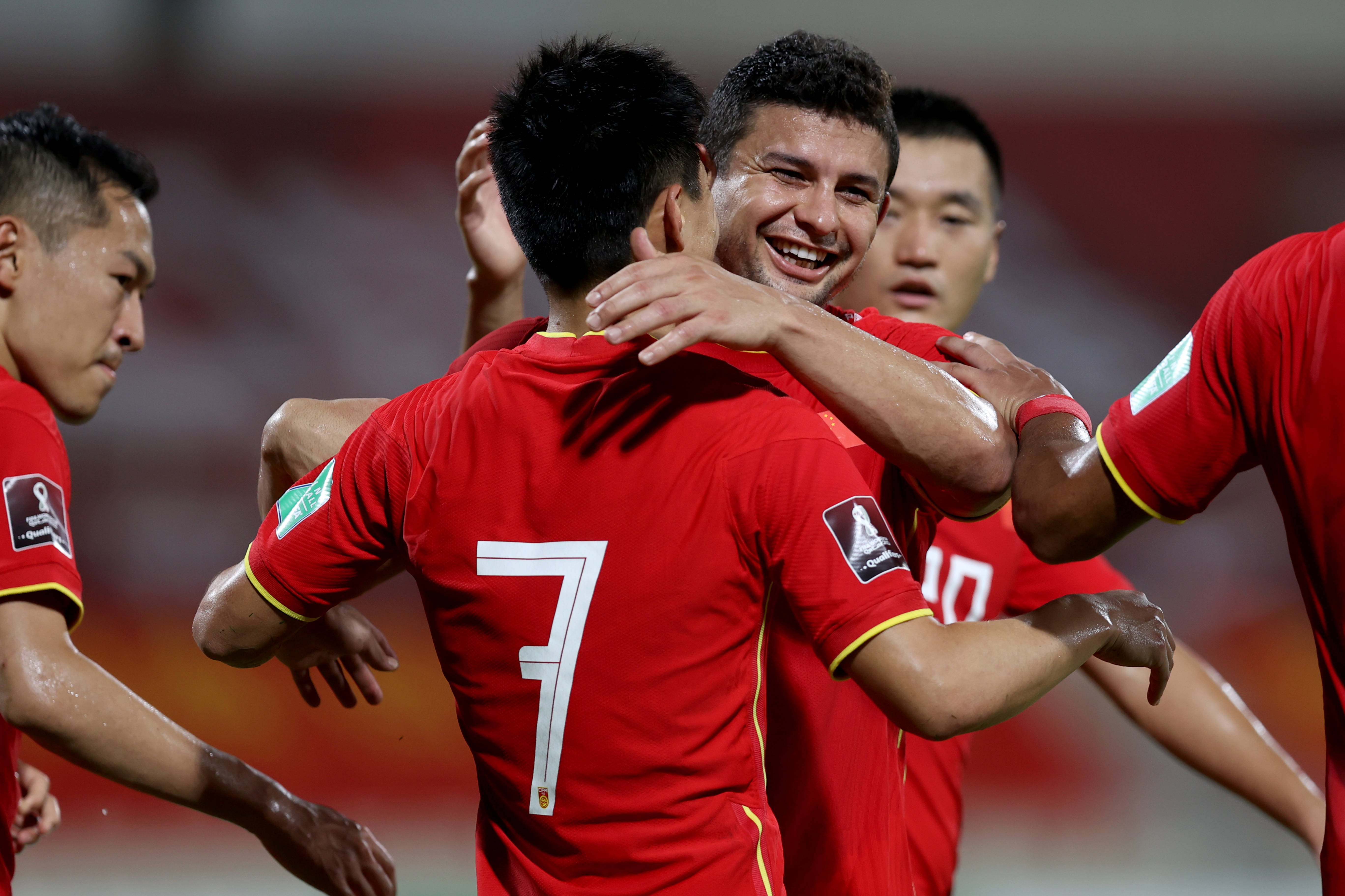 足球——世预赛:中国队胜菲律宾队