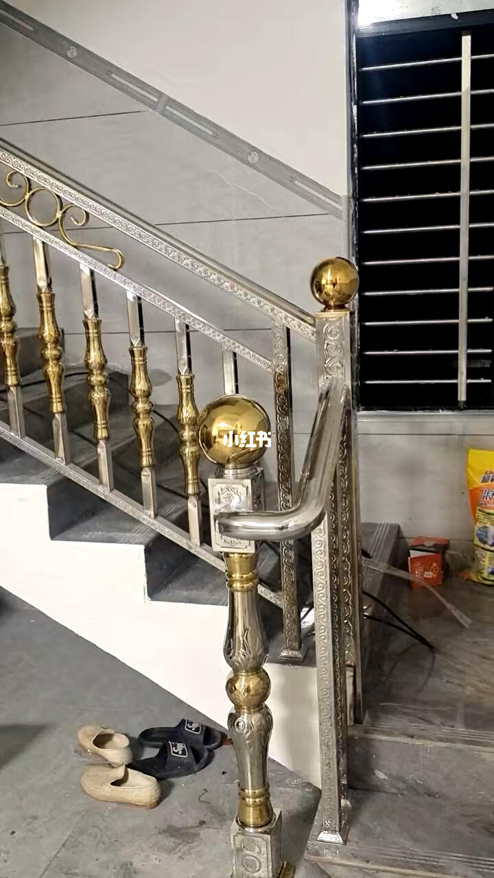 304不锈钢本色祥云花楼梯扶手