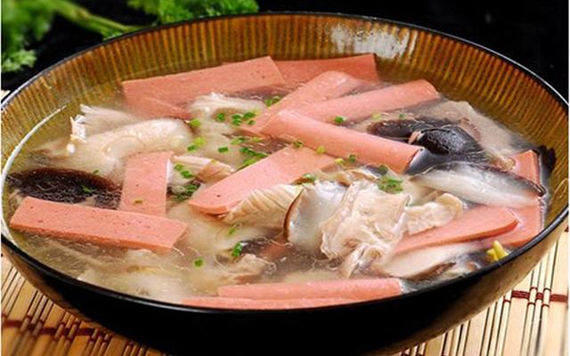 三鲜汤有很多种做法,教你做湘式荤三鲜汤,有荤有素的汤才好喝