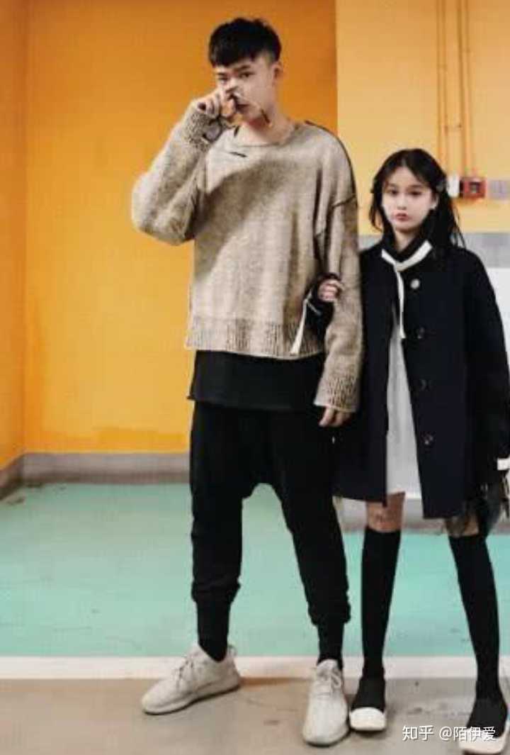 想知道高个子的男生和女生是怎么看待160以下的女生的啊?