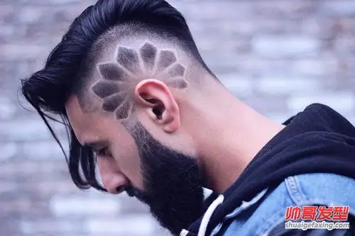2016最新男生刀疤头发型个性雕刻发型图片