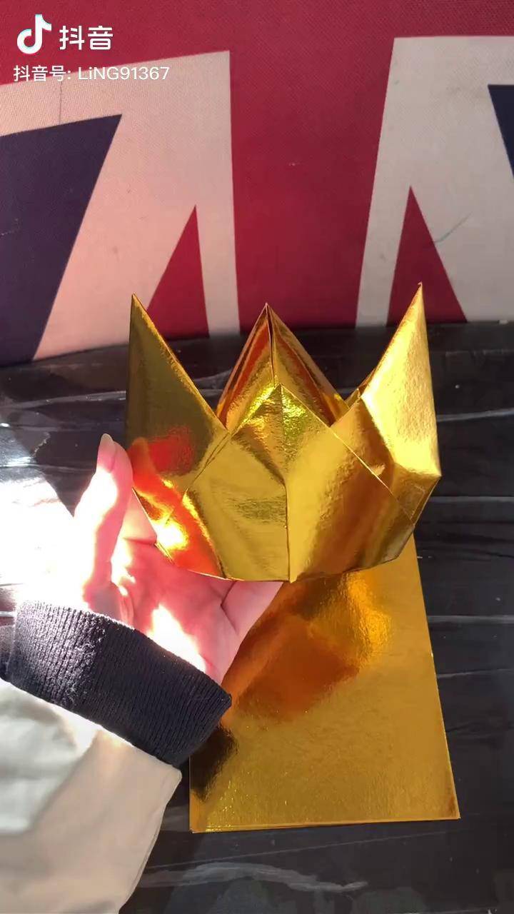 手工折纸财神大元宝天冷小手的冻大家准备6张纸一起学起来材料用厚点