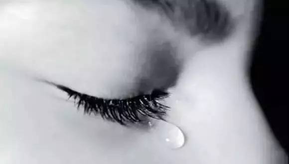 难受时很想哭一场,但就是做不到