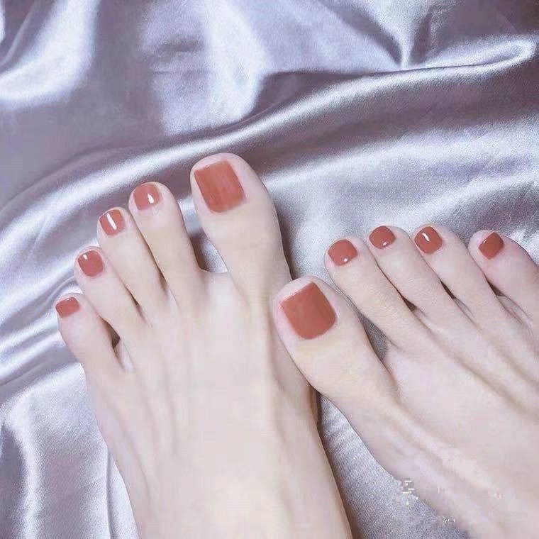 脚趾甲美甲贴片夏季显白2021新款可拆卸纯色脚指甲贴孕妇可用甲片