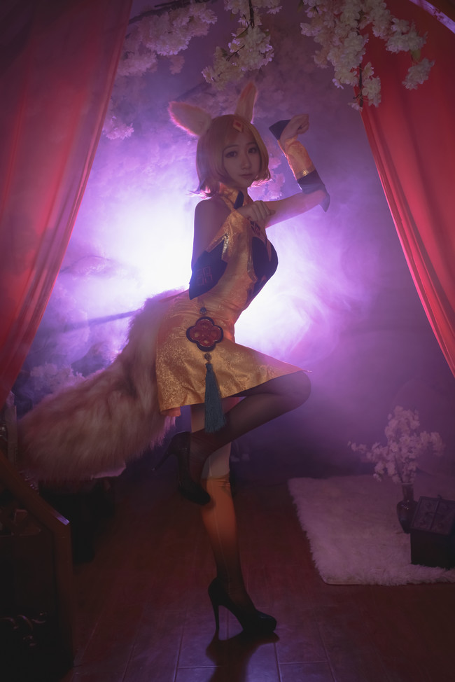 王者荣耀妲己经典cos,妲己看看你的心