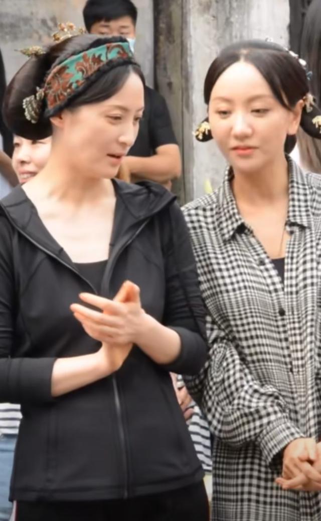 蒋勤勤雍容华贵变当家主母,比白月光秦岚美