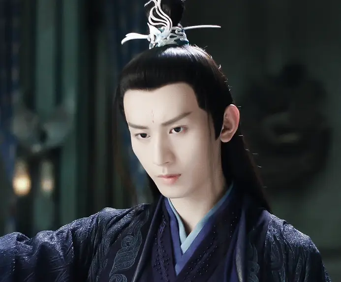 琉璃昊辰毒打司凤太气人网上心疼声一片他成男版林有有