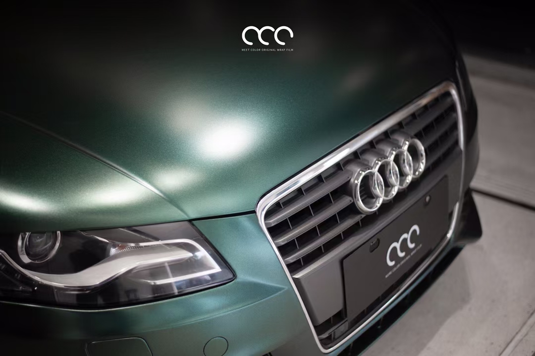 漫彩改色膜奥迪a4l颜色电光金属墨绿