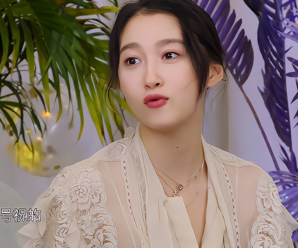 王牌关晓彤坚持住了唐嫣美回来了时代少年团请对了