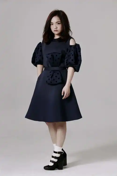 徐佳莹(中国台湾女歌手)_尚可名片