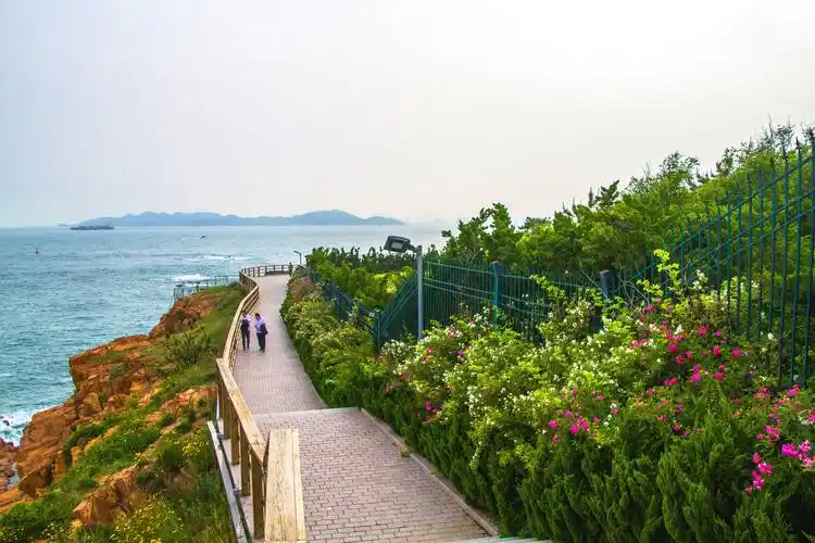 《滨海步道观海景》之七:进太平角走太平湾