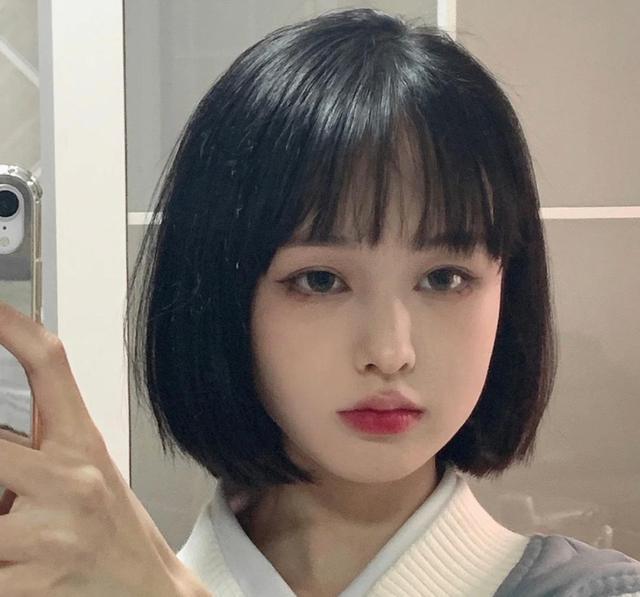 2020圆脸减龄最火短发2020圆脸减龄最火短发女