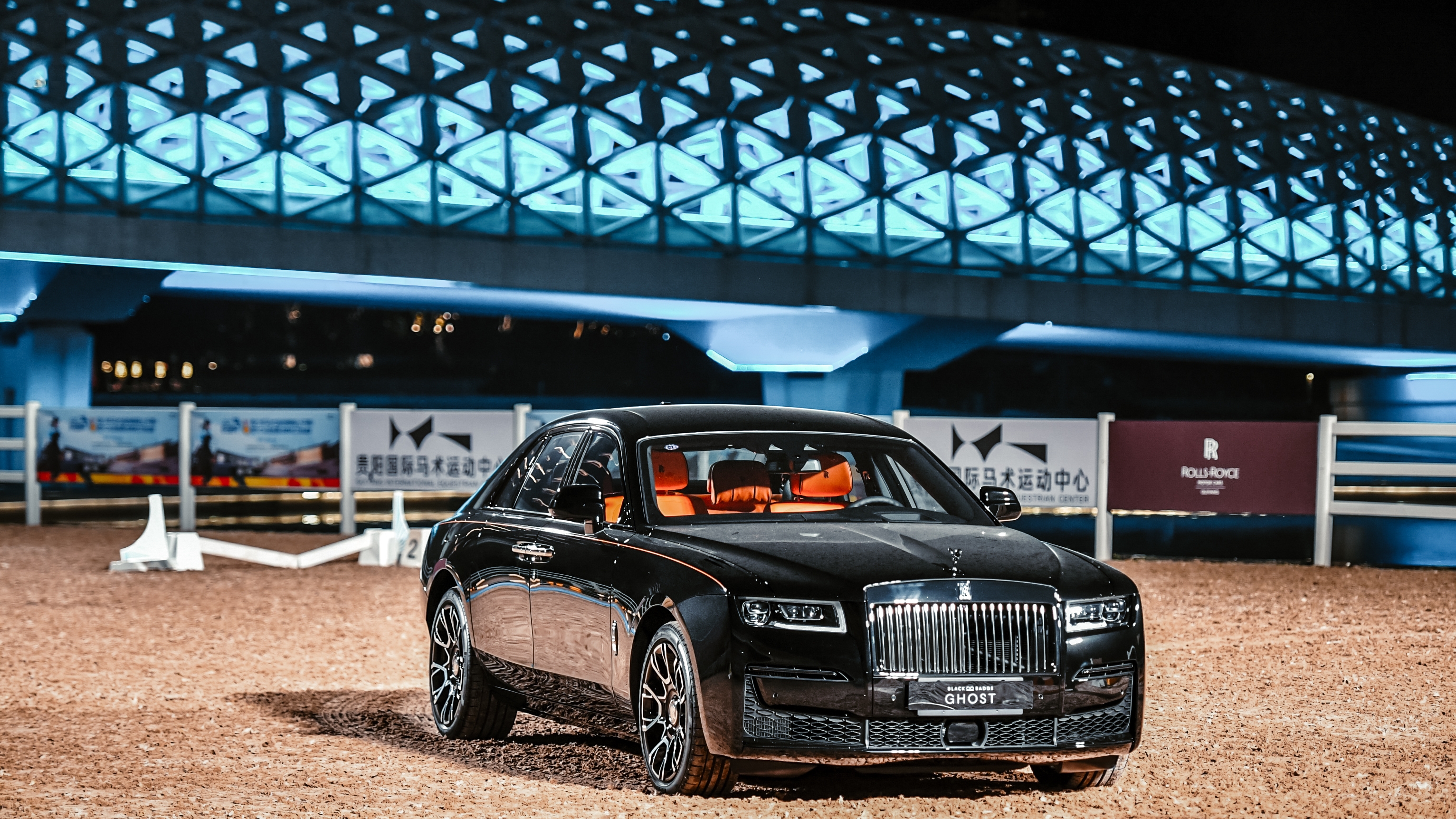 驭驰金秋 辉映奢境|劳斯莱斯汽车(贵阳)举办马术体验日活动_搜狐汽车