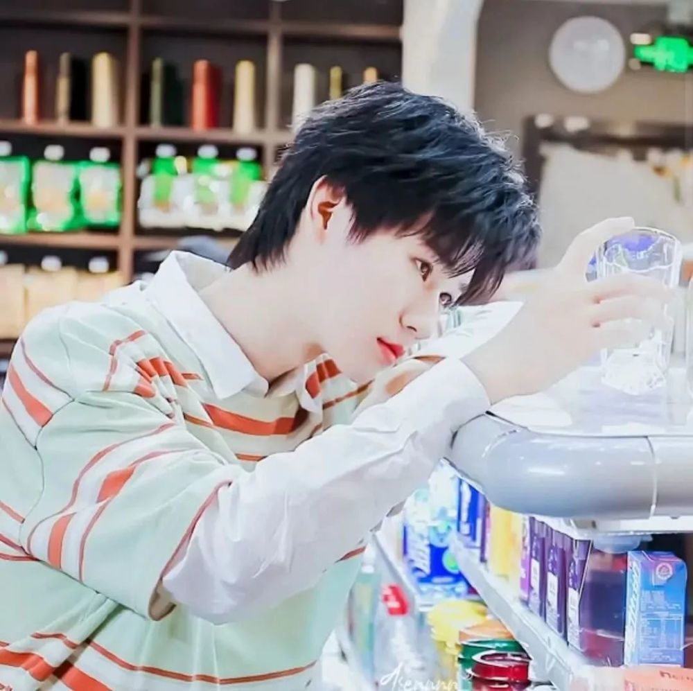 【头像】张真源_腾讯新闻