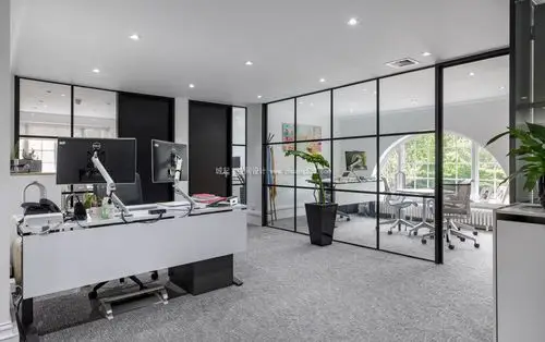 工装办公室天花吊顶效果图-城起装修效果图