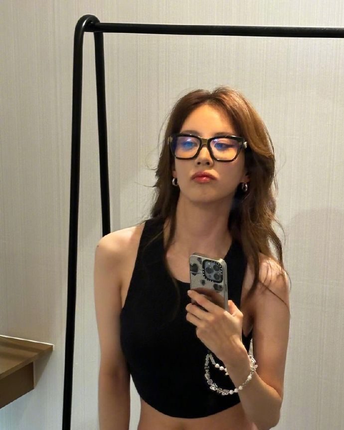 【instagram】少女时代超话#少女时代出道十六周年#徐贤超话240420