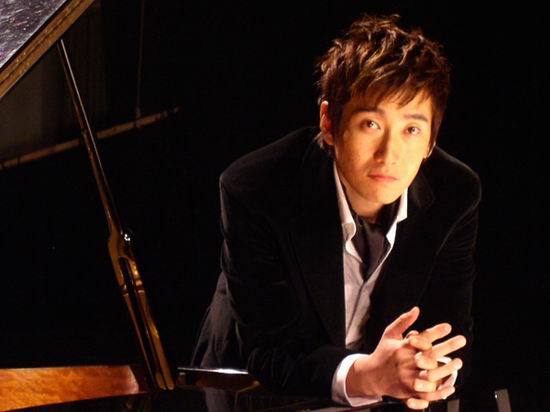 一把年纪还要被年轻人点评?满江,金海心回来了!