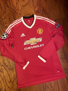 曼联1516赛季更衣室球员版 长袖球衣 6码 全新无吊牌 无