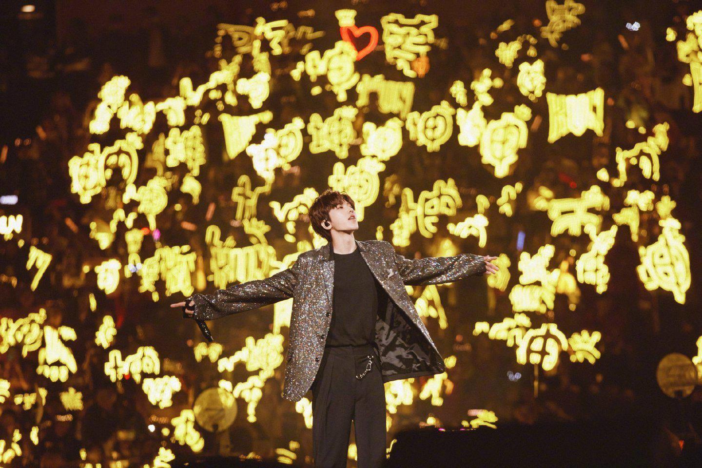 99|金海|蔡徐坤|箭头_新浪新闻