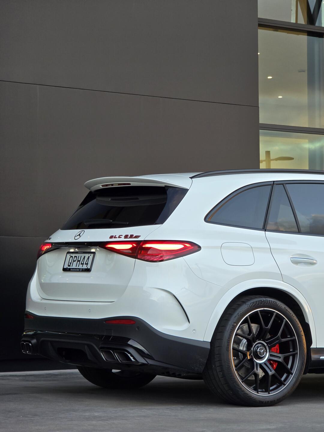 奔驰上新啦:全新一代 amg glc 63s e