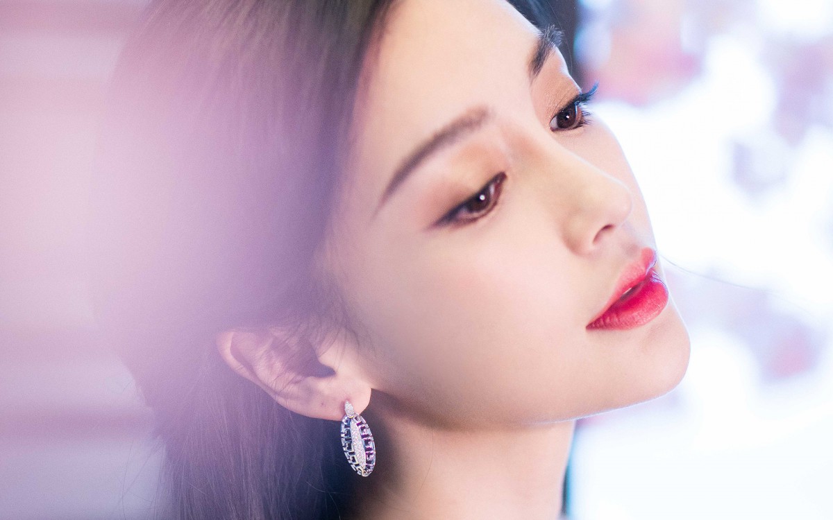 angelababy性感桌面壁纸(4/9)