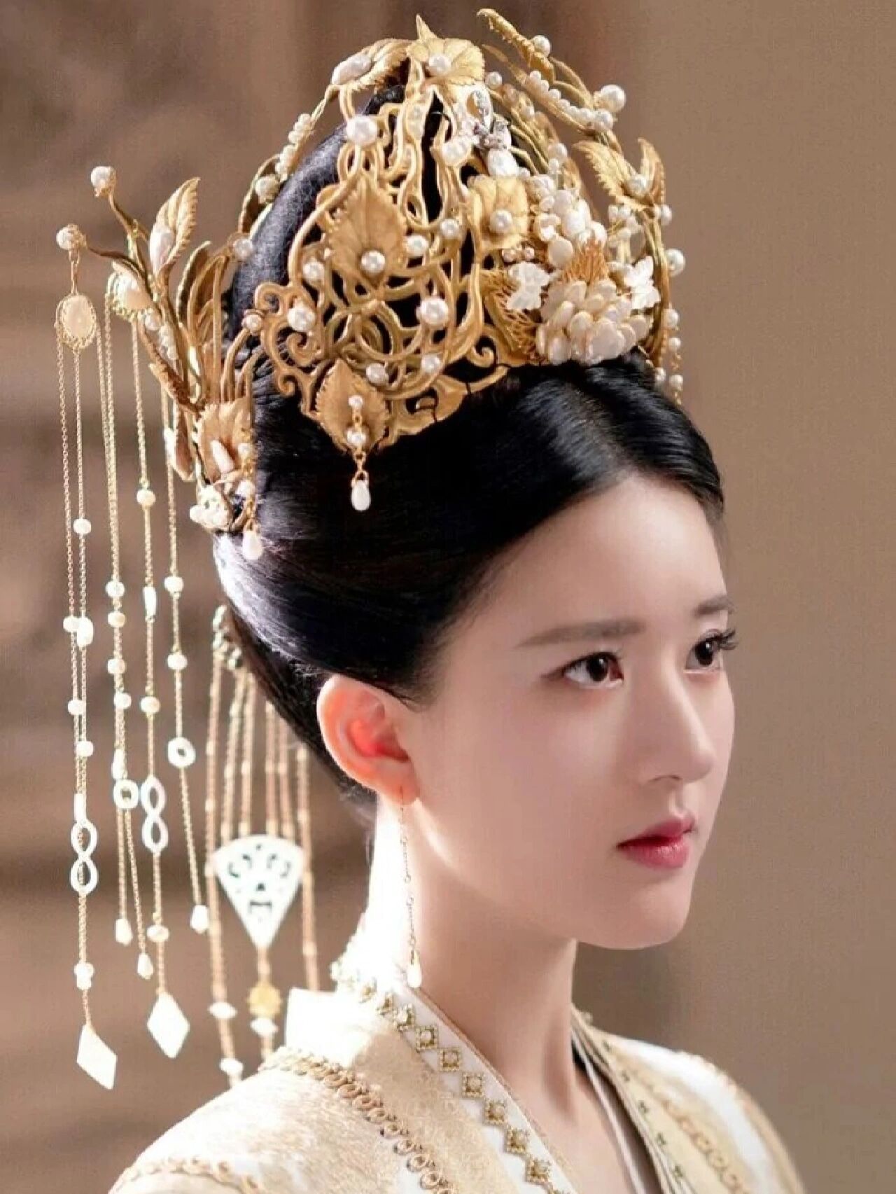 赵露思绝美古装图片.