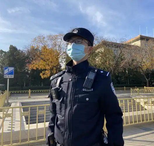 传承天安门警察精神,做合格的青年广场卫士 - 美篇