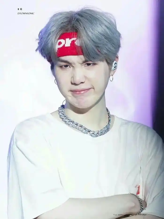 闵suga～#闵玧其 #bts #suga #agustd  - 抖音