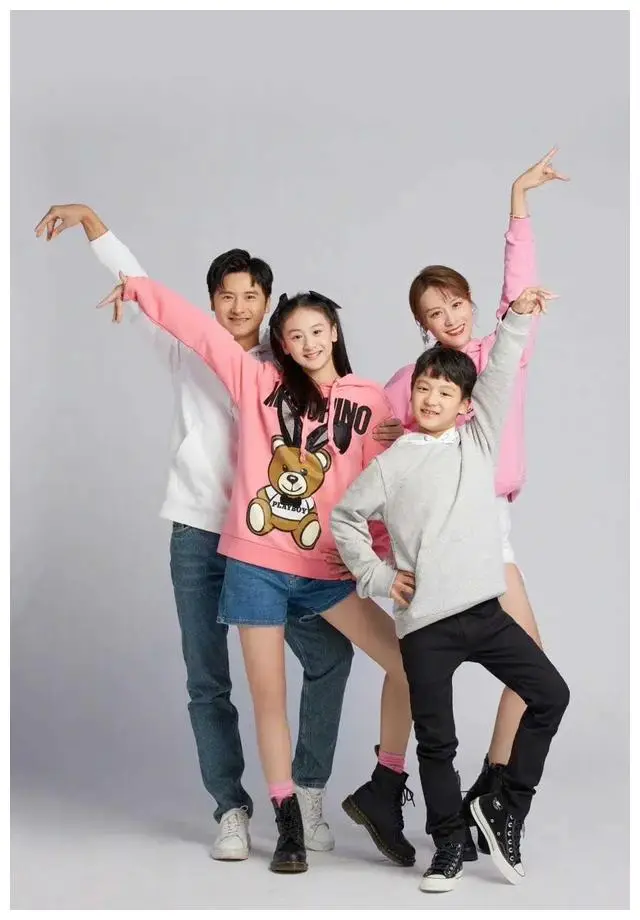 原创叶一茜田亮甜蜜晒幸福家庭和睦喜结连理让人为之神往