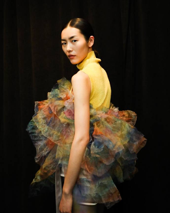 来自模特刘雯吧 - 微博