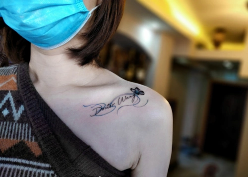 蝴蝶纹身图案女2020最火蝴蝶纹身图7