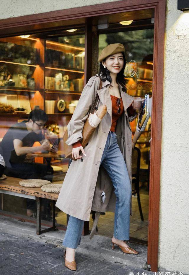 三木把优衣库穿出了新时尚,卫衣 小白裤洋气时髦,照穿高级显瘦_显得