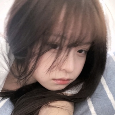 适合当网恋发的照片女生头像图片