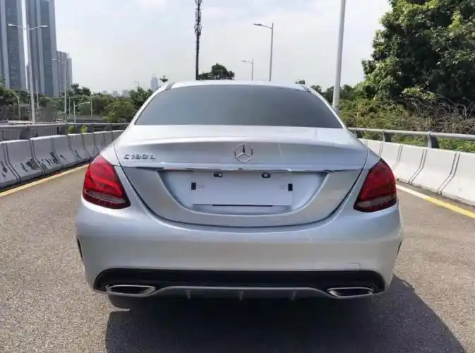 奔驰c180怎么样二手2015年奔驰c180l能买吗