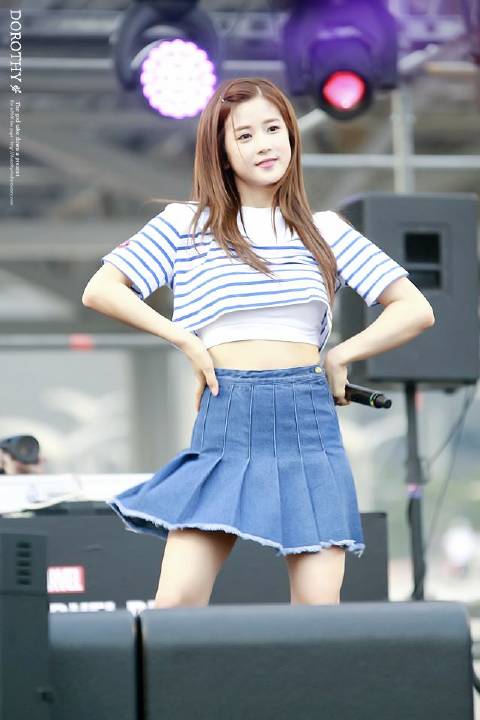 朴初珑# 【饭拍】160522 marvel run after party #朴chorong# 饭哪