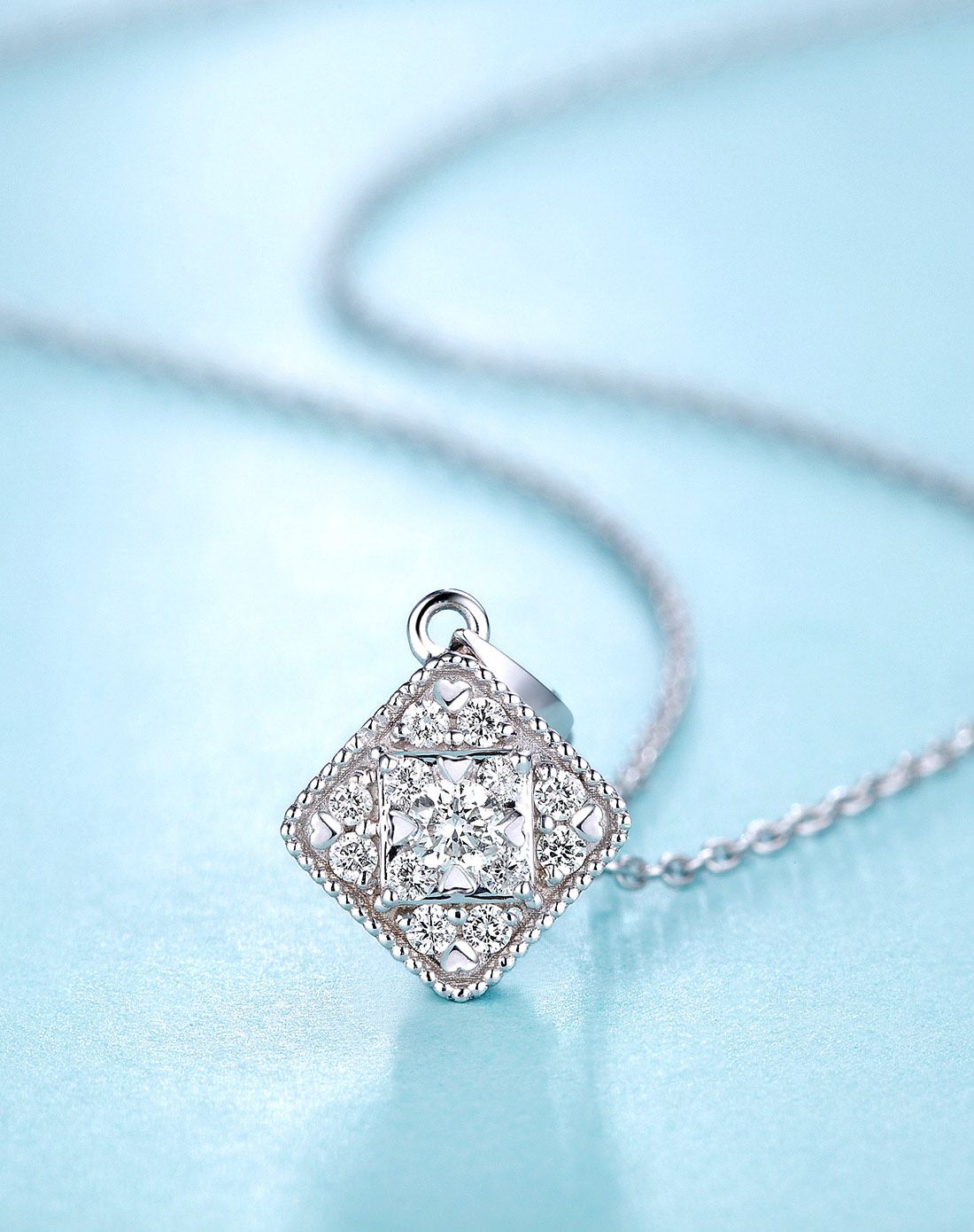 新品白18k金一克拉效果钻石吊坠