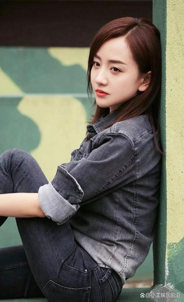 41岁杨蓉:超越年龄的魅力与自由,让人羡慕