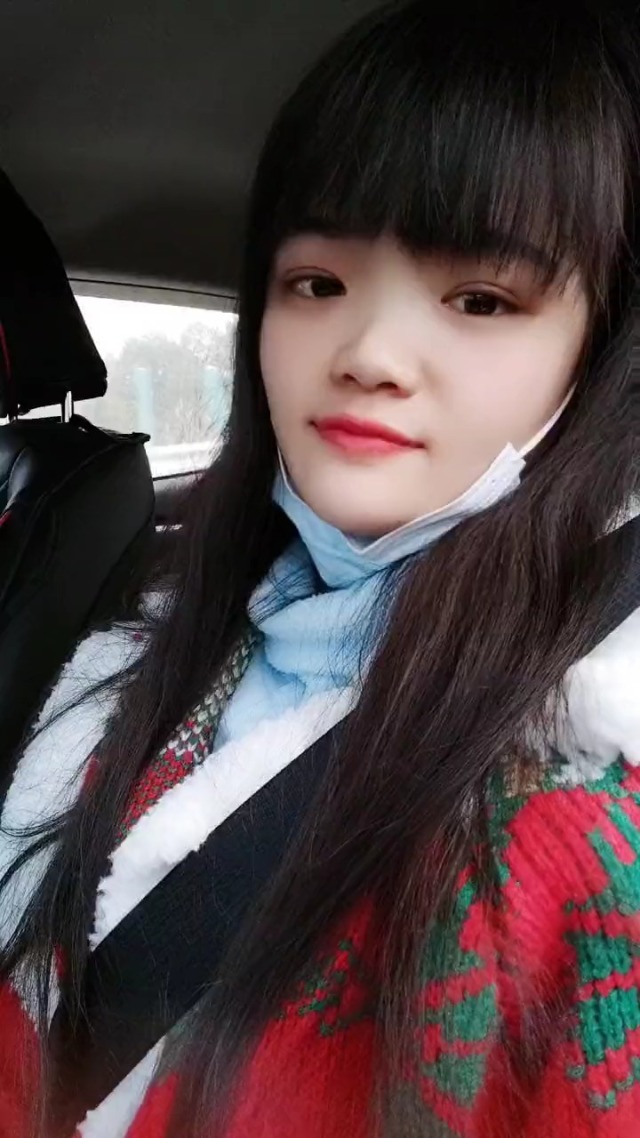 亲爱的公公婆婆,你们的懒儿媳妇回来了,感谢你们帮我带孩子,家中有