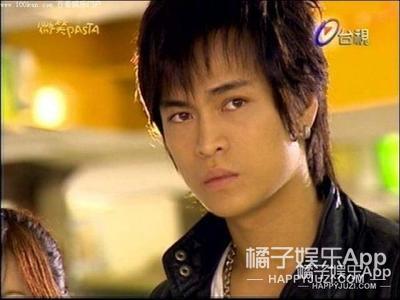 还记得微笑pasta里的何瑞哲吗他现在长这样啦