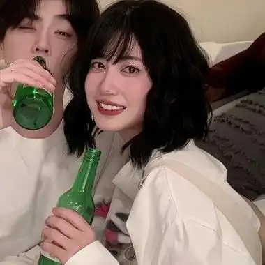 比较成熟的稳重低调情侣头像