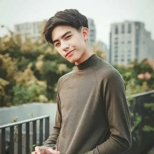 の自截男头宋威龙男头 森系头像 欧美头像 硬汉头像 韩系头像 韩风