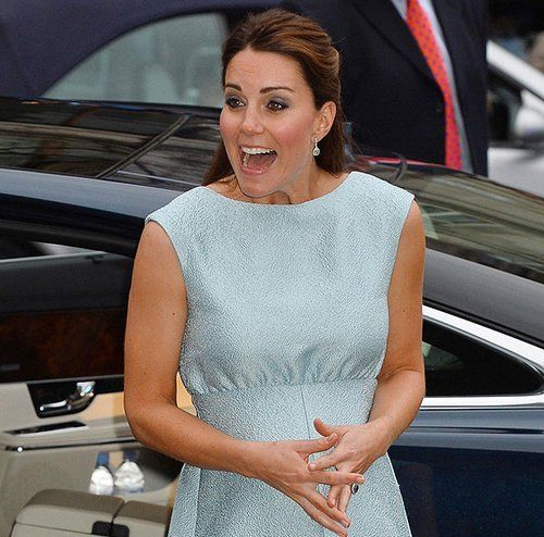 英凯特王妃怀孕6个月出席活动图