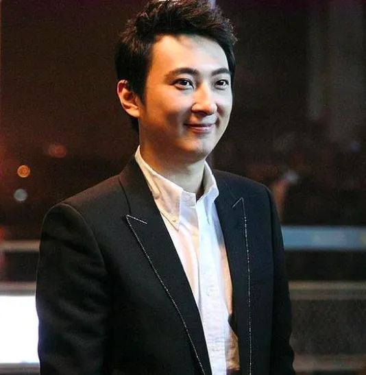 王思聪用微博头像骂人被网警警告,评论区全是亮点