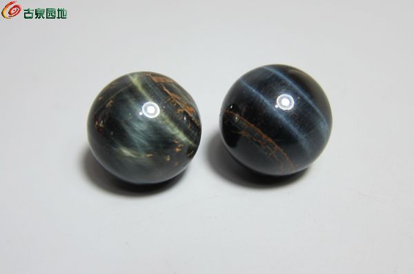 7厘米.非洲矿老木变石,非常漂亮.全品.