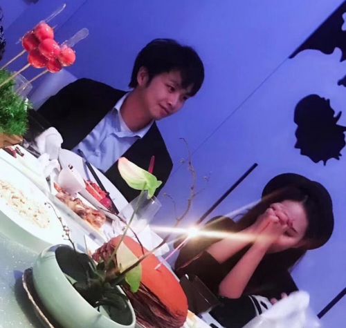 张韶涵现任男友sky李晓峰本人照片 女方好友公开两人恋情